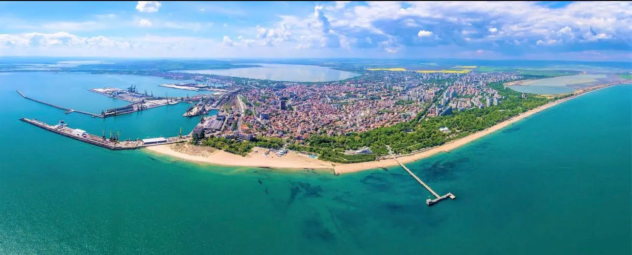 Бургас — город у моря